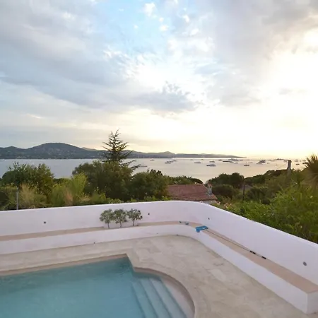 Enchanting + Pool St Tropez *