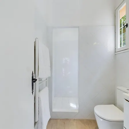 Enchanting + Pool St Tropez 公寓 圣特罗佩