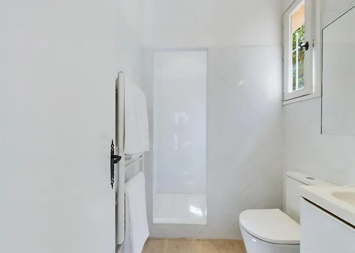 Enchanting + Pool St Tropez 公寓 圣特罗佩